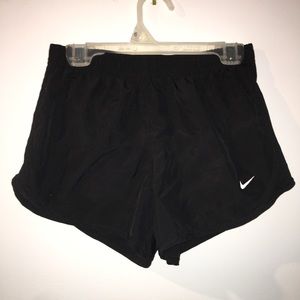 Girls black nike shorts